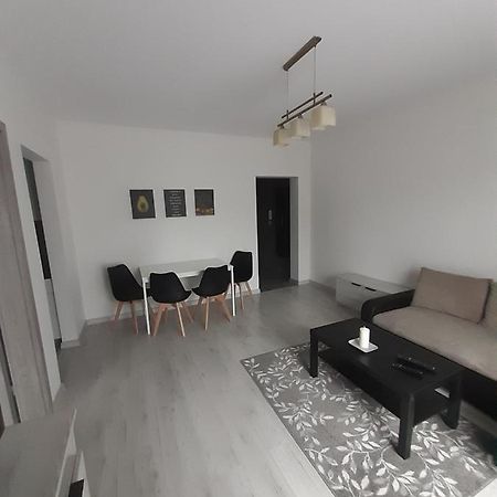 Lewa Lodz Apartment Luaran gambar