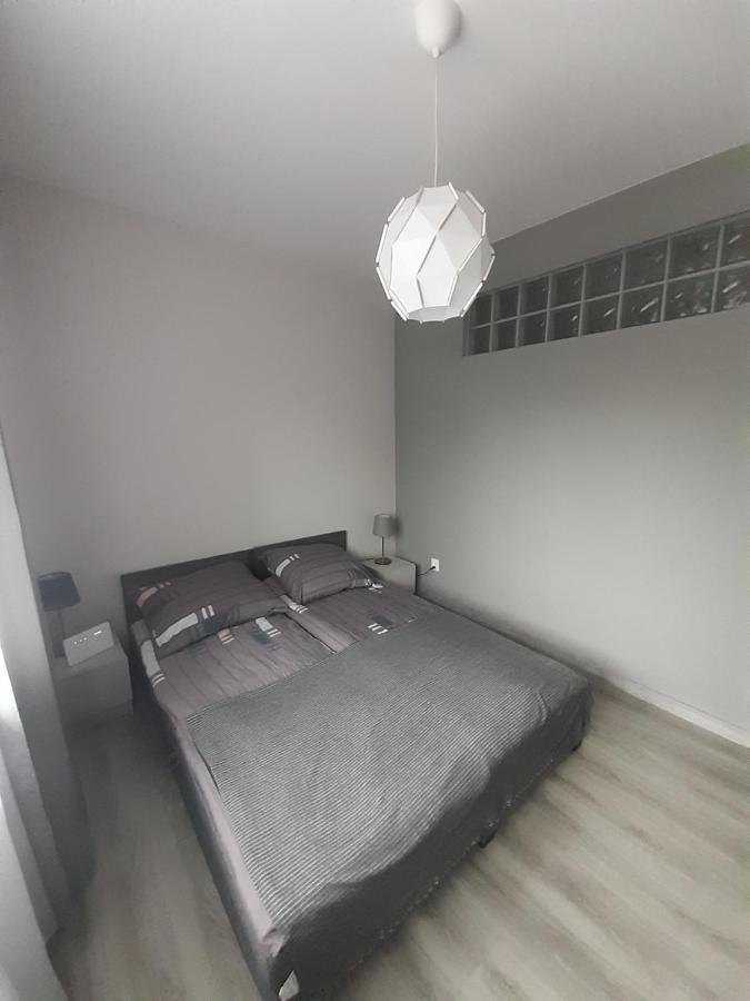 Lewa Lodz Apartment Luaran gambar