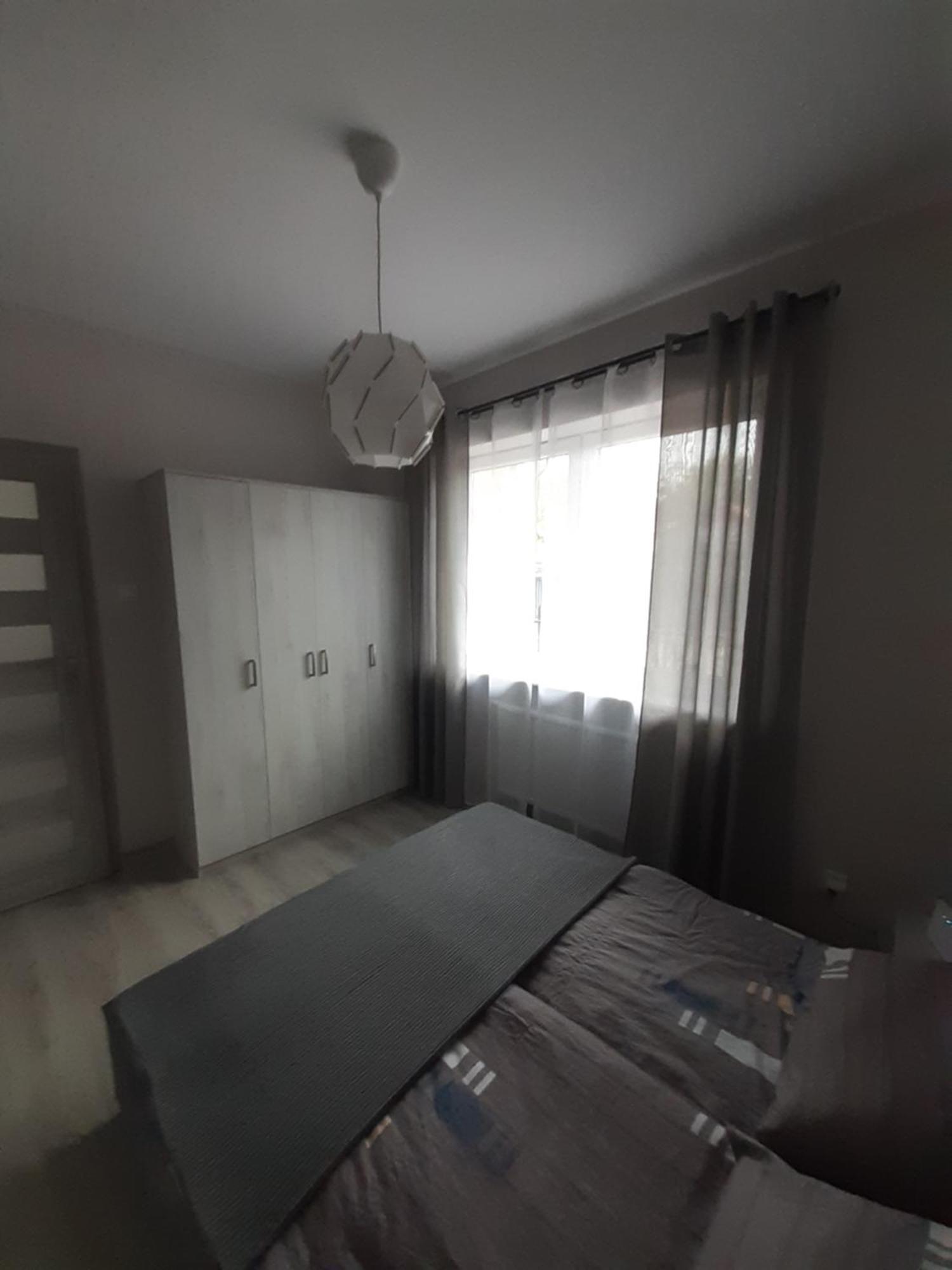Lewa Lodz Apartment Luaran gambar